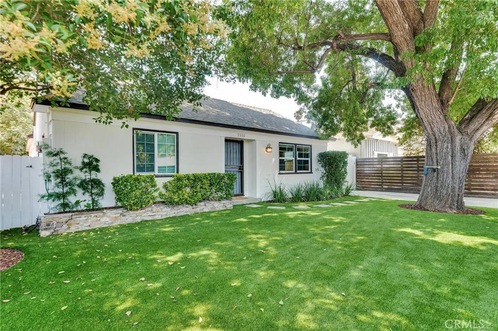 5550 Fallbrook AVE, Woodland Hills, CA 91367