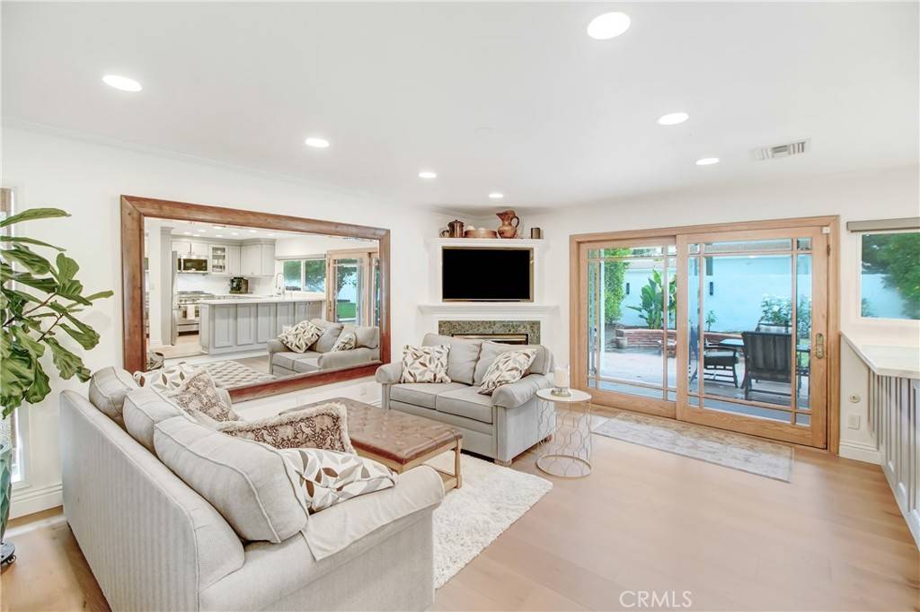 Westlake Village, CA 91361,31701 Kentfield CT