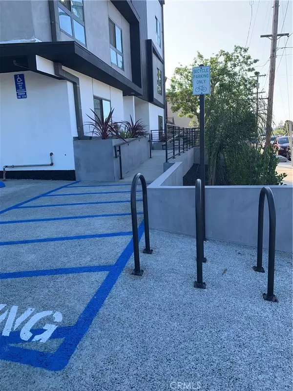 Sylmar, CA 91342,14487 Foothill BLVD #1