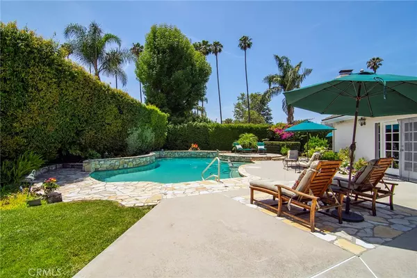19842 Santa Rita ST, Woodland Hills, CA 91364