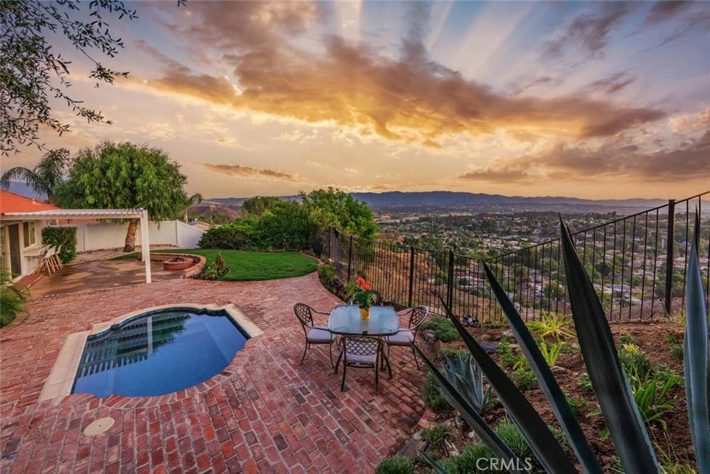 27403 Garza DR, Saugus, CA 91350