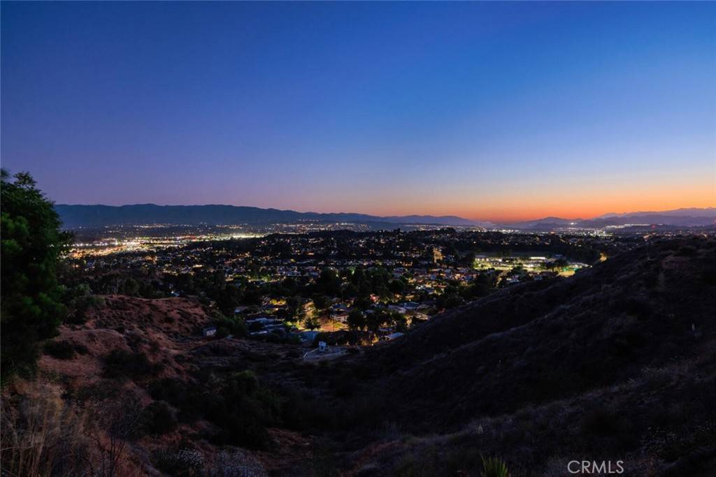Saugus, CA 91350,27403 Garza DR