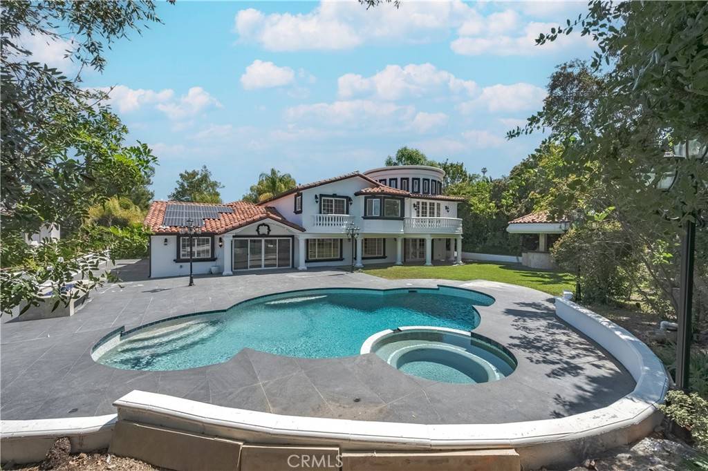 Encino, CA 91316,3856 Vista Linda DR