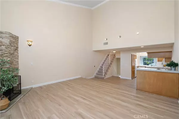 Sherman Oaks, CA 91403,14853 Hartsook ST #106