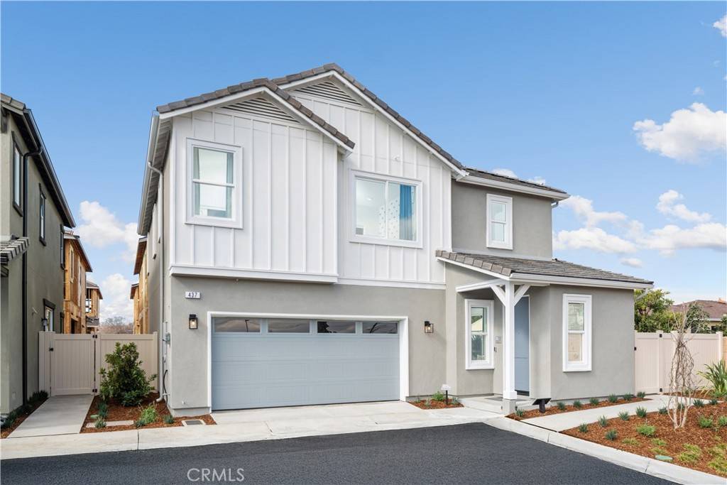 437 Willow Run LN, Carson, CA 90745