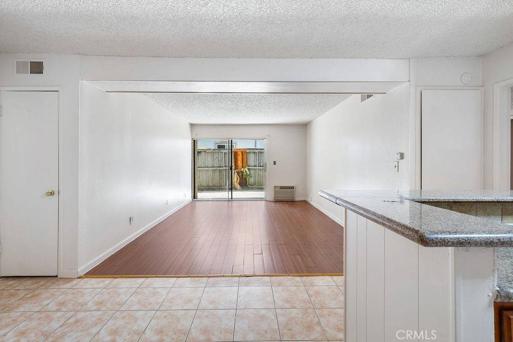 Tarzana, CA 91356,18620 Hatteras ST #166