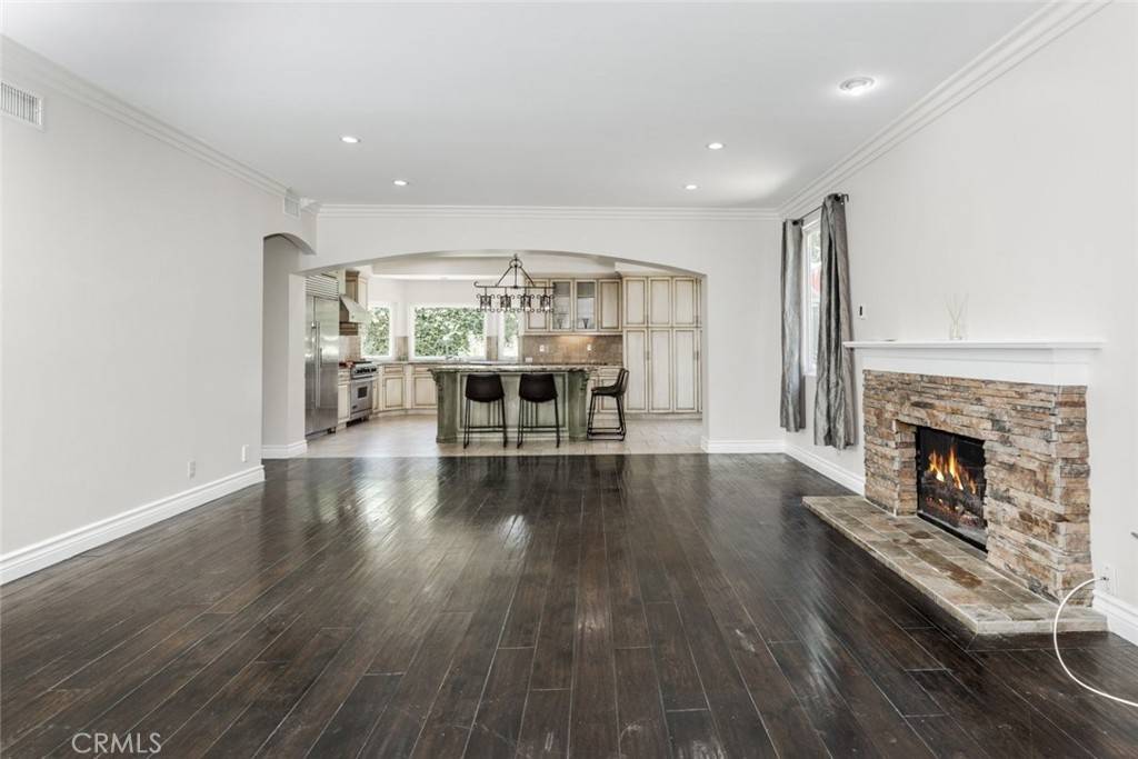 Agoura Hills, CA 91301,29251 Fountainwood ST