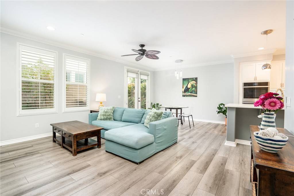 Huntington Beach, CA 92648,7294 Arcadia DR