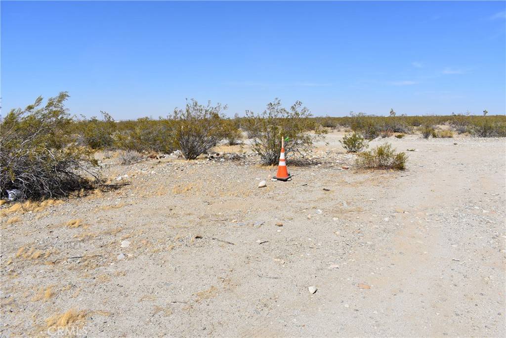 13600 E Avenue U4, Pearblossom, CA 93553