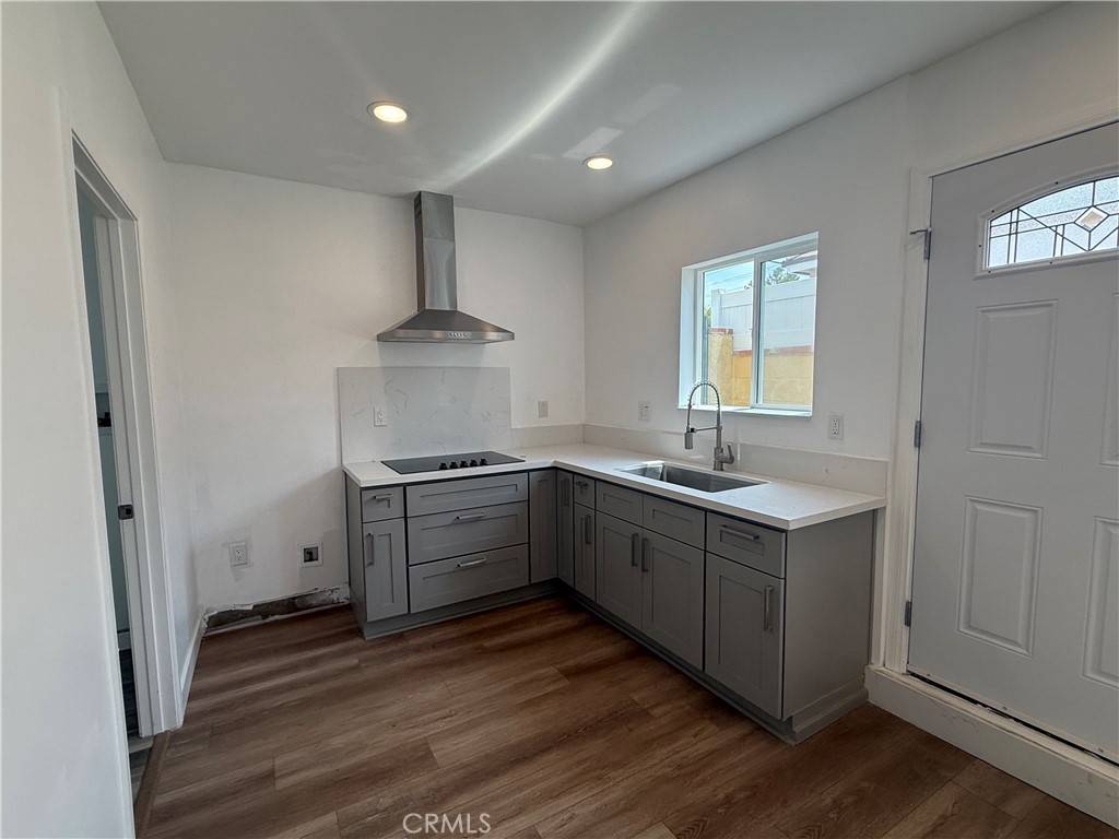 13763 W Kagel ST, Arleta, CA 91331