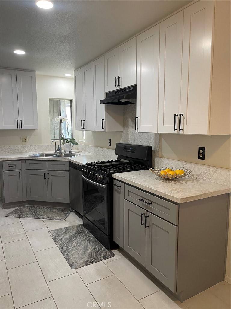 13842 Olive ST, Baldwin Park, CA 91706