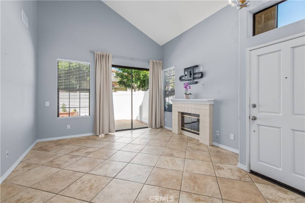 Oak Park, CA 91377,4806 Via Bensa