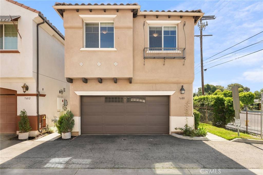 7600 N Courage WAY, Van Nuys, CA 91405