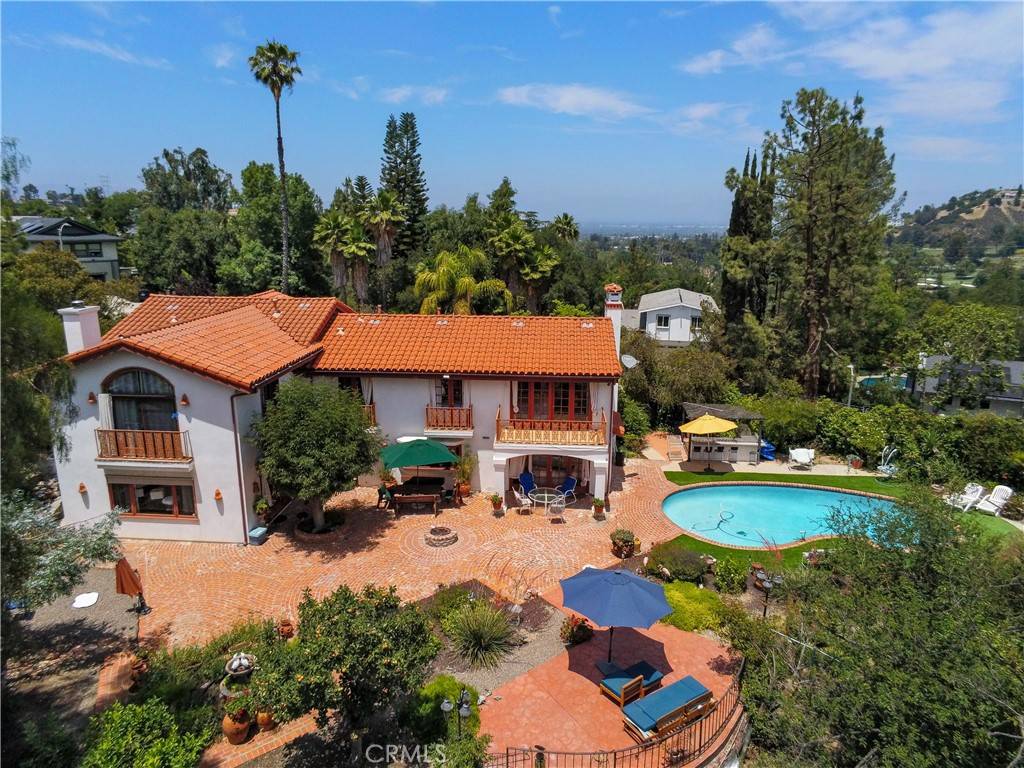 Tarzana, CA 91356,18690 Pasadero DR