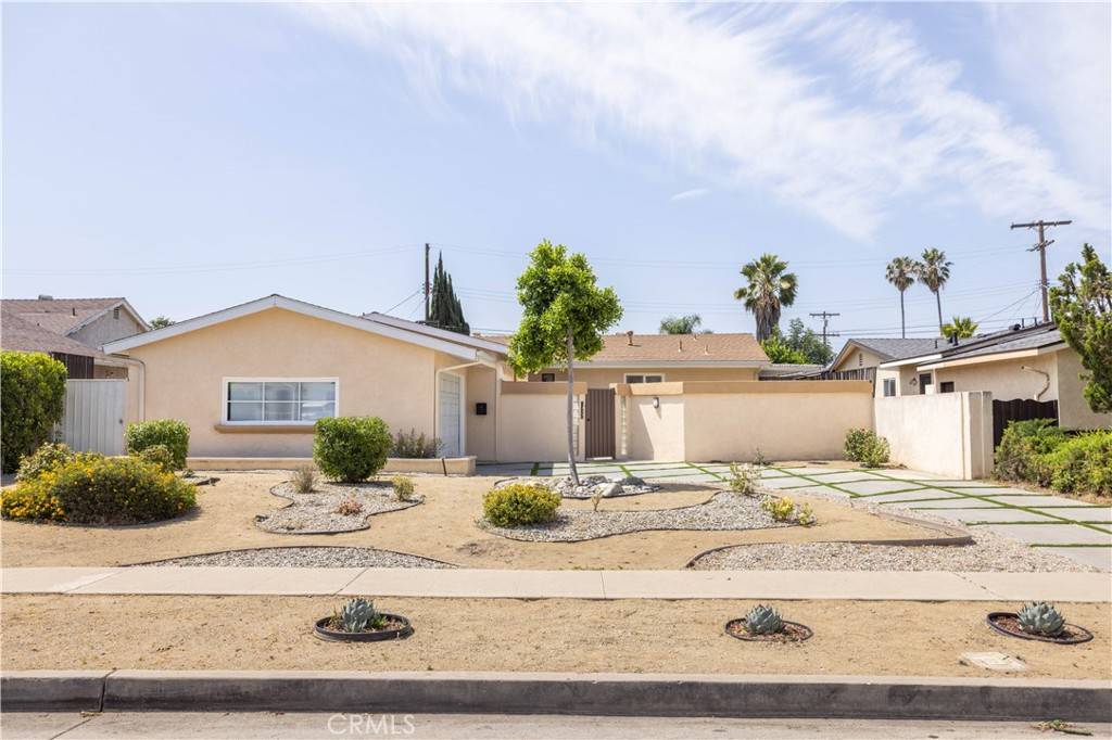 14700 Clymer ST, San Fernando, CA 91345