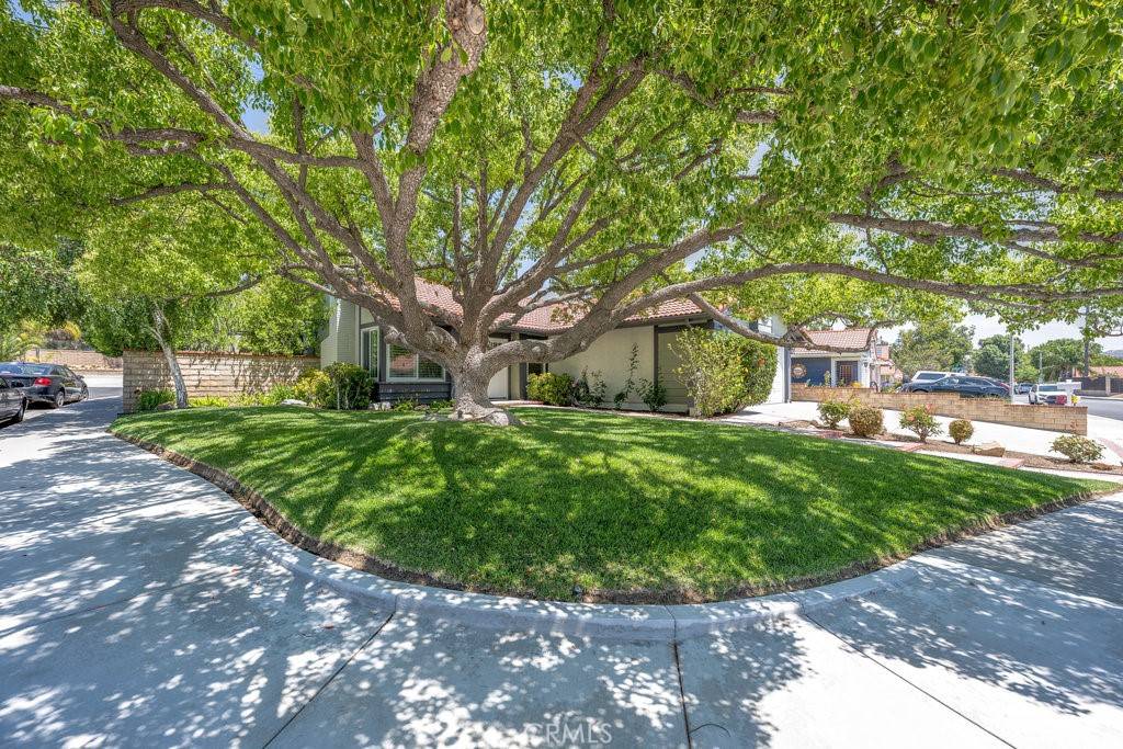 27817 Wakefield RD, Castaic, CA 91384