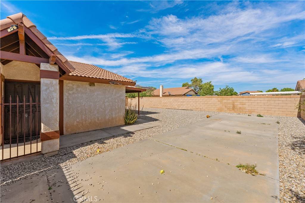 Palmdale, CA 93552,37756 45th