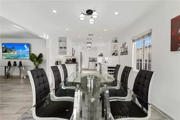 Encino, CA 91316,5030 Newcastle AVE