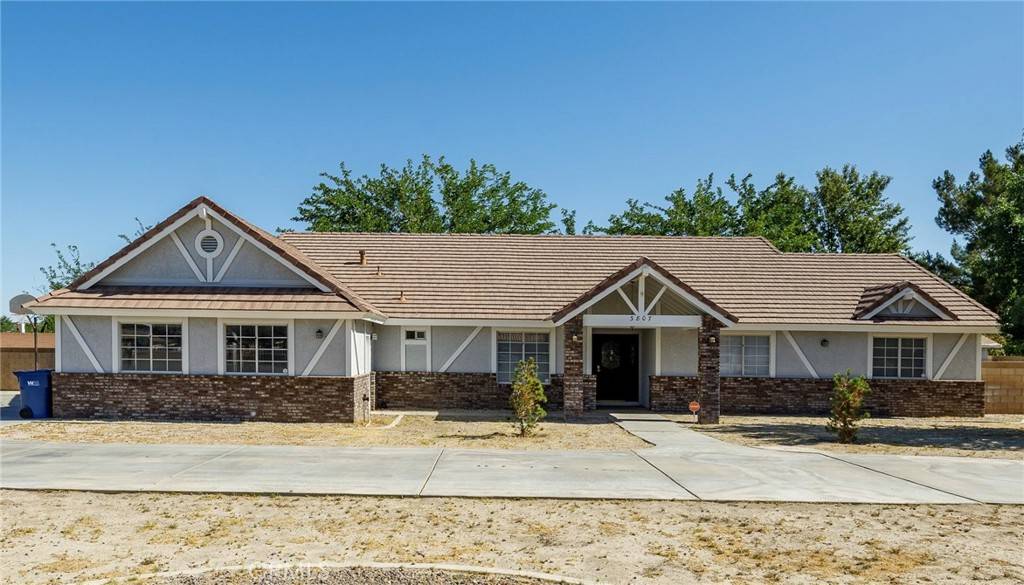 Lancaster, CA 93535,3807 Paula LN