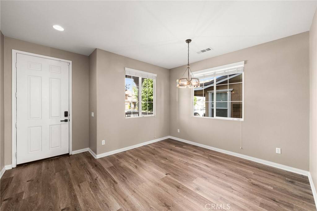 San Bernardino, CA 92407,3849 Obsidian RD