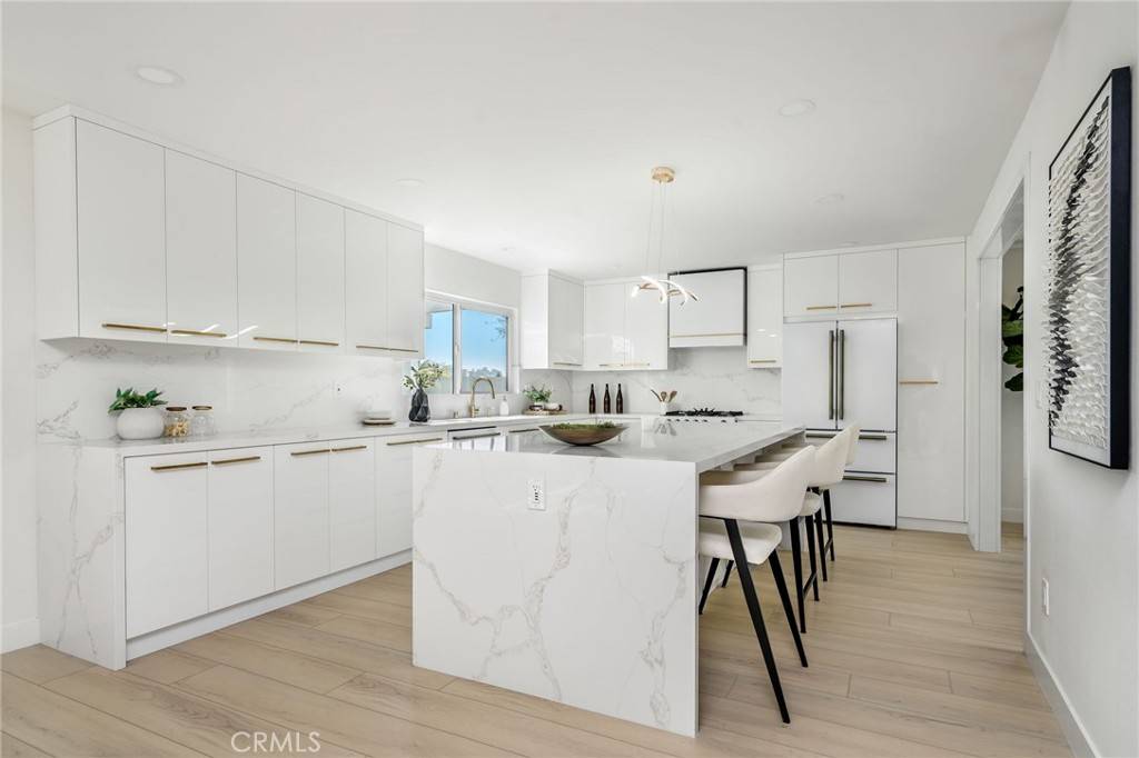 Glendale, CA 91206,3195 Chadney DR