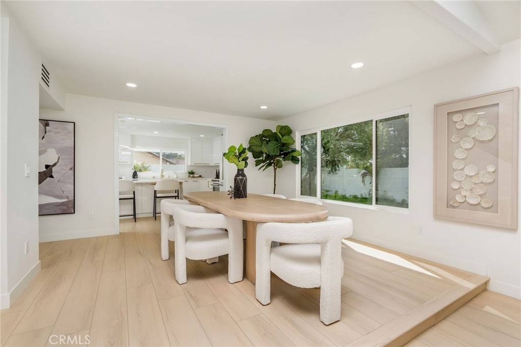 Glendale, CA 91206,3195 Chadney DR