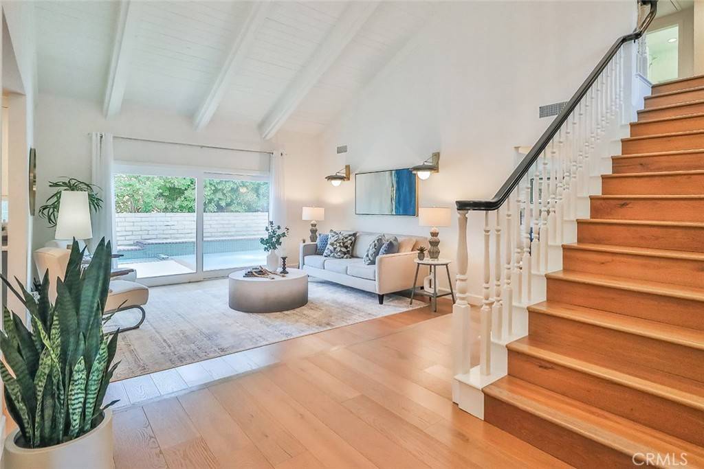 Westlake Village, CA 91361,2058 Lindengrove ST