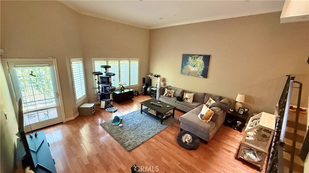 Agoura Hills, CA 91301,5241 Colodny DR #403