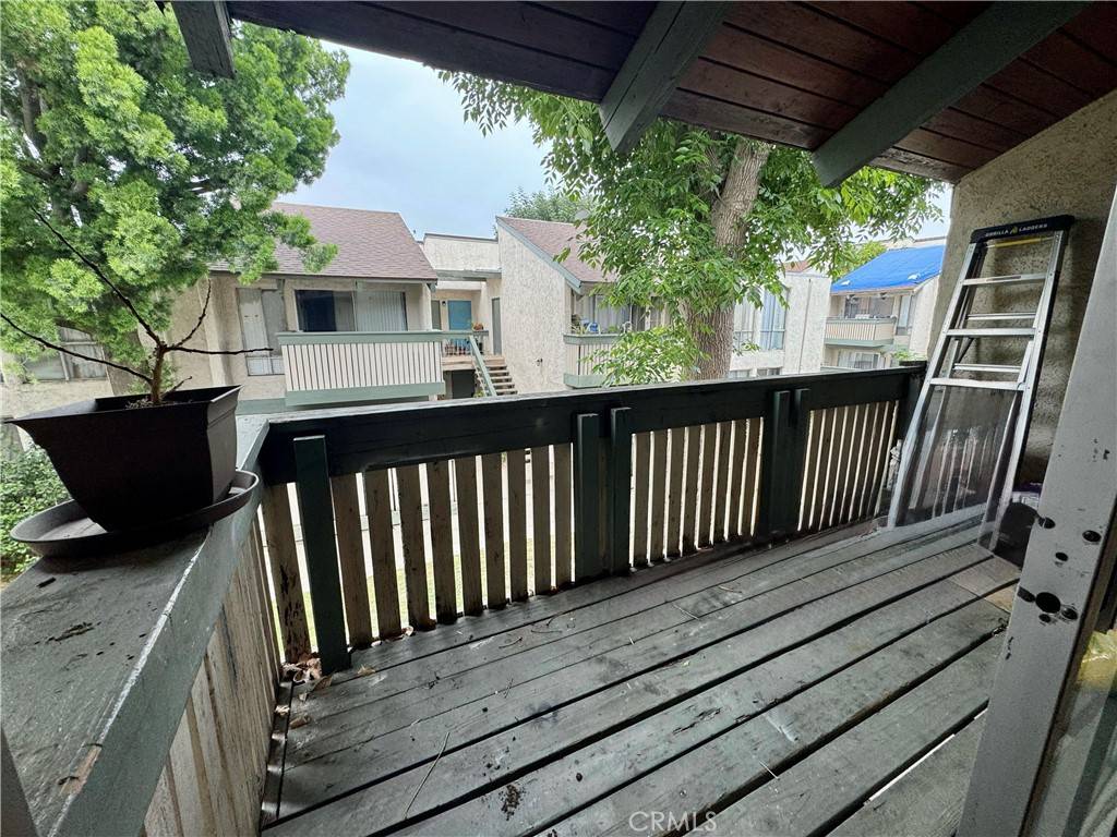 Canoga Park, CA 91304,8601 International AVE #271
