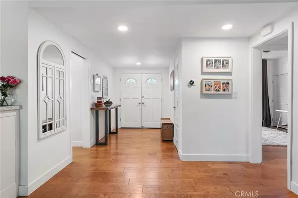 Woodland Hills, CA 91364,4835 Almidor AVE