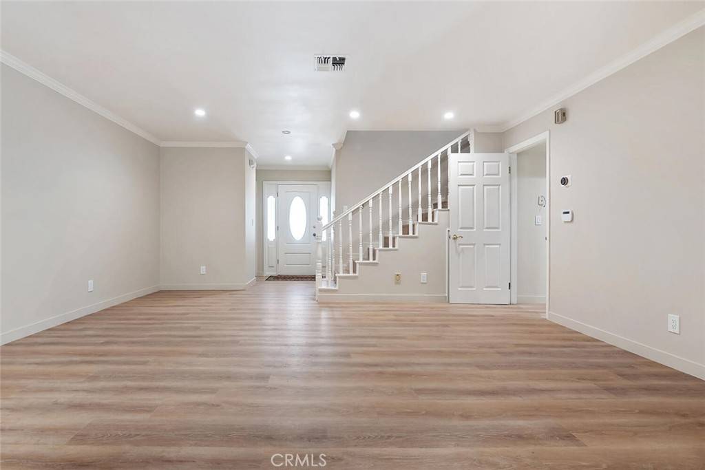 Tarzana, CA 91356,18850 Hatteras ST #5