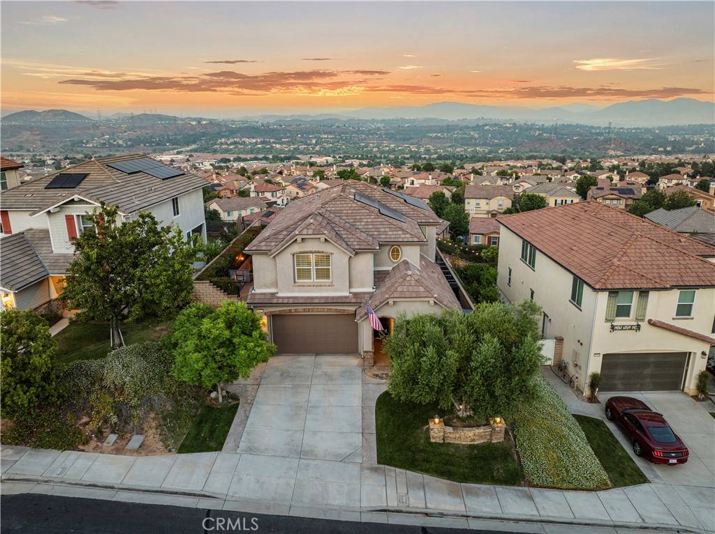 Valencia, CA 91354,28826 N West Hills DR