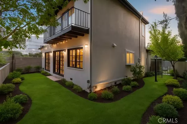 Woodland Hills, CA 91364,4944 Don Pio DR