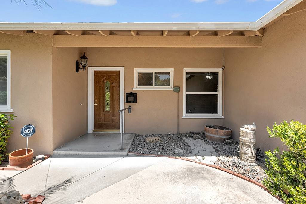 West Hills, CA 91307,24153 Lemay ST
