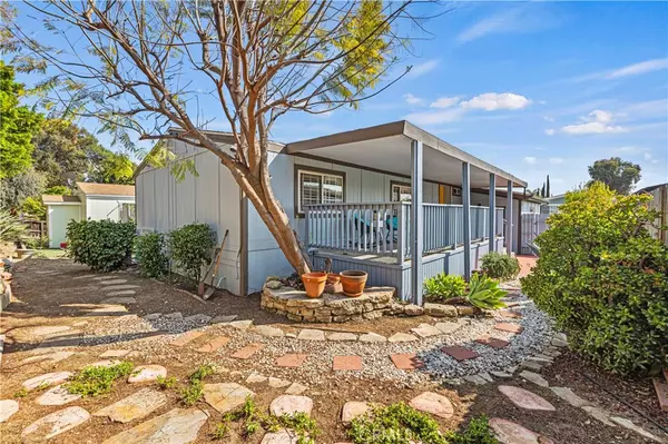 15455 Glenoaks #299, Sylmar, CA 91342