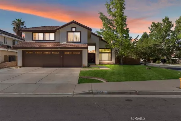 3036 Fairgreen LN, Palmdale, CA 93551