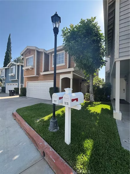 9213 Independence WAY, North Hills, CA 91343