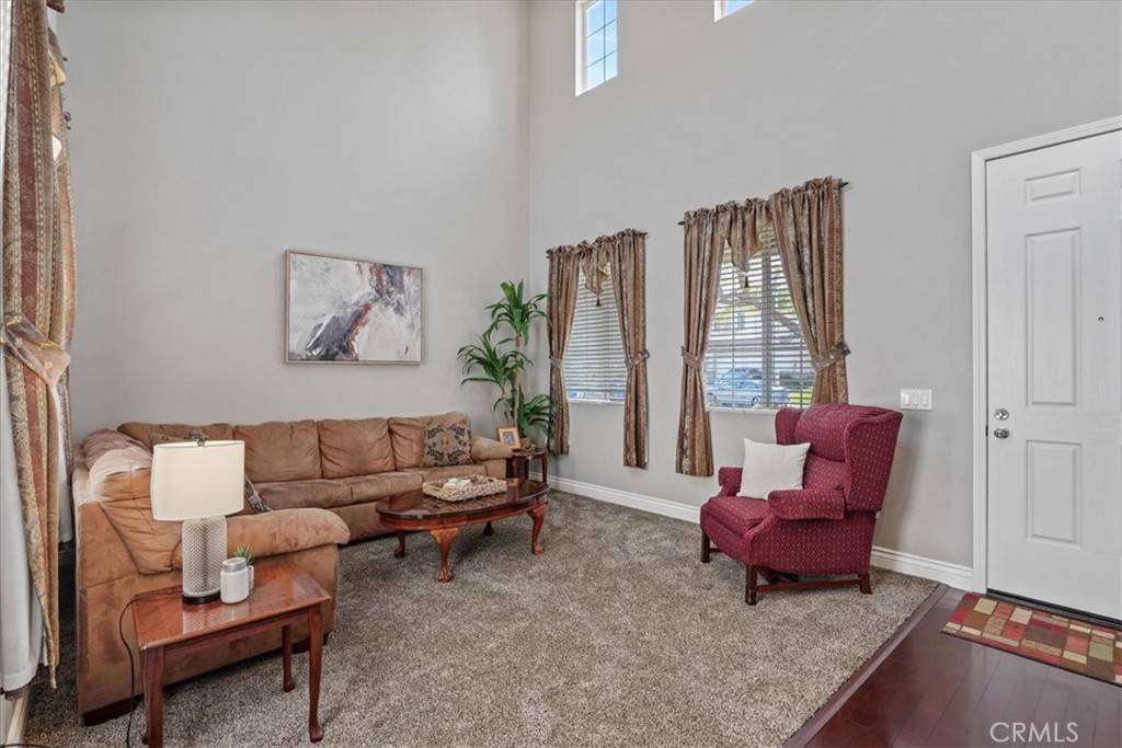 Castaic, CA 91384,30336 Barcelona RD