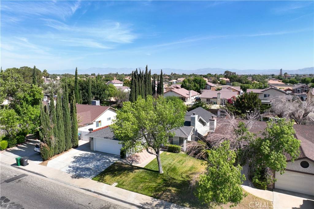 514 E Avenue J9, Lancaster, CA 93535