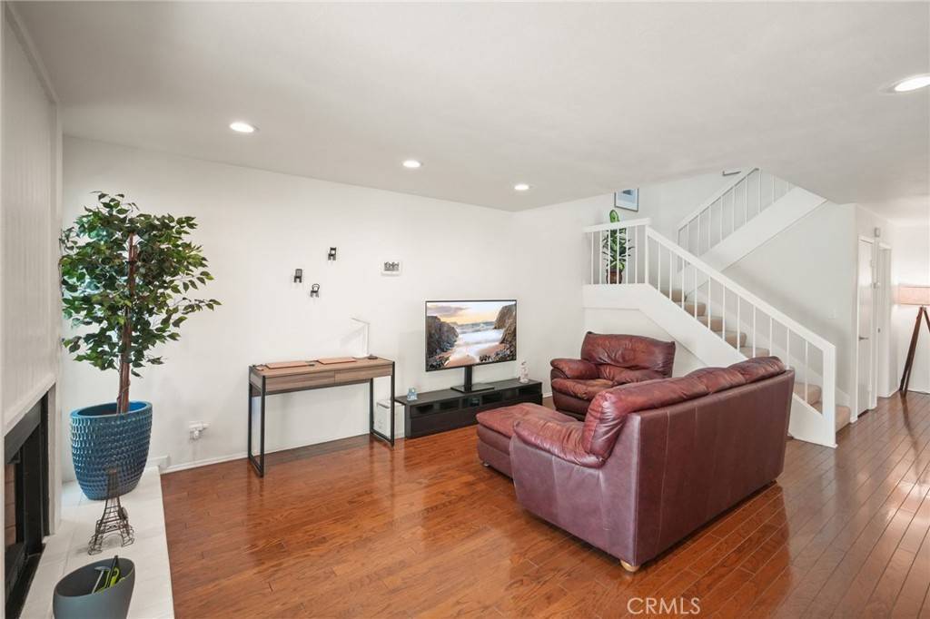 Northridge, CA 91325,18241 Andrea CIR N #1