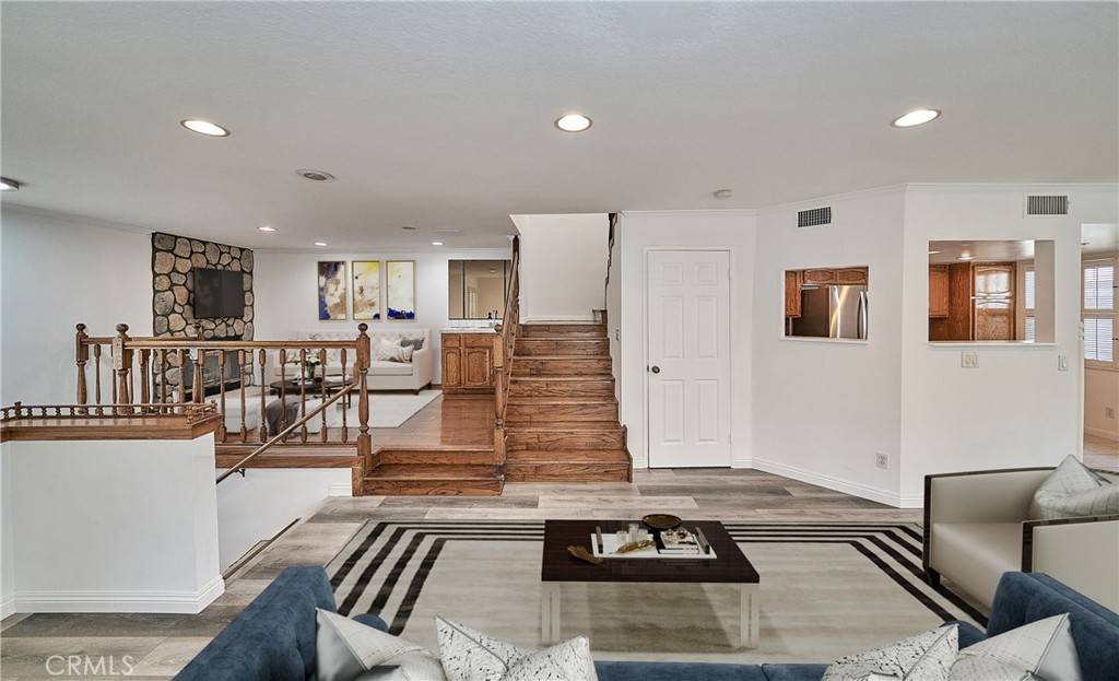 Montrose, CA 91020,2231 Montrose AVE #8