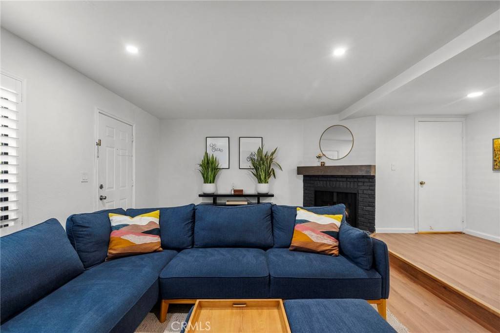 Rancho Cascades, CA 91342,15230 Roxford Street #61