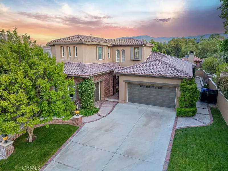 26052 Shadow Rock LN, Valencia, CA 91381