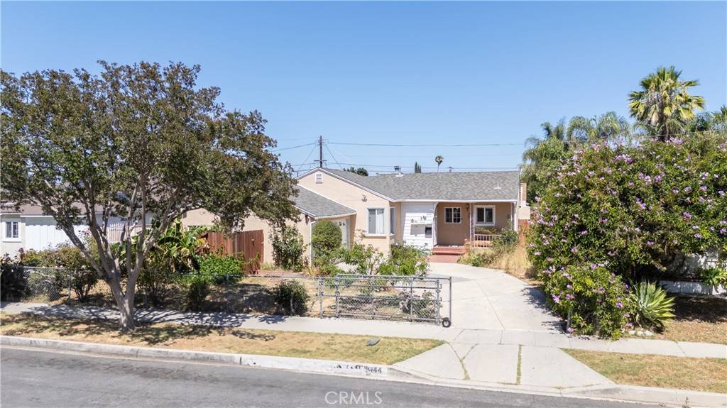 Reseda, CA 91335,6644 Bothwell RD