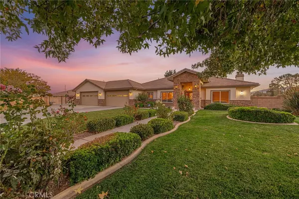 2534 Desert Rose DR, Lancaster, CA 93536