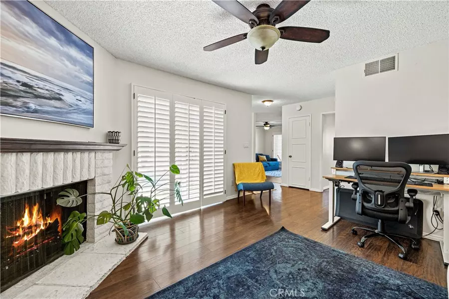 15614 Crestview LN #63, Granada Hills, CA 91344