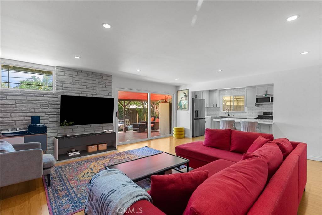 Granada Hills, CA 91344,17172 Lahey ST