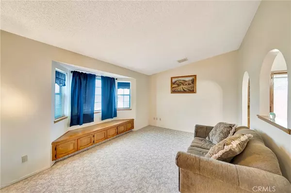 Ridgecrest, CA 93555,729 N Sunland DR