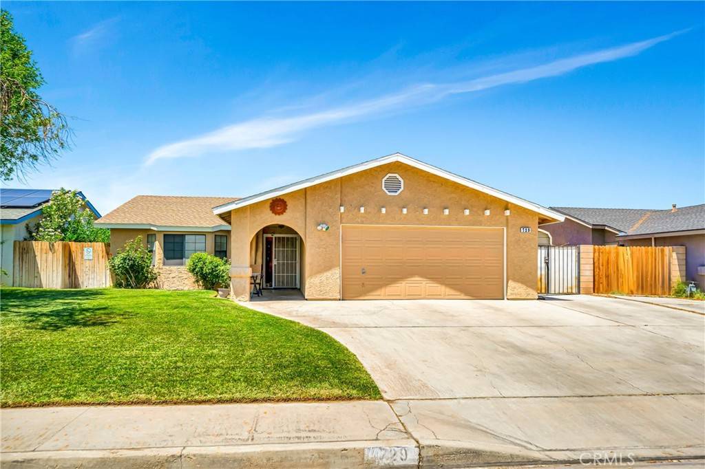 Ridgecrest, CA 93555,729 N Sunland DR