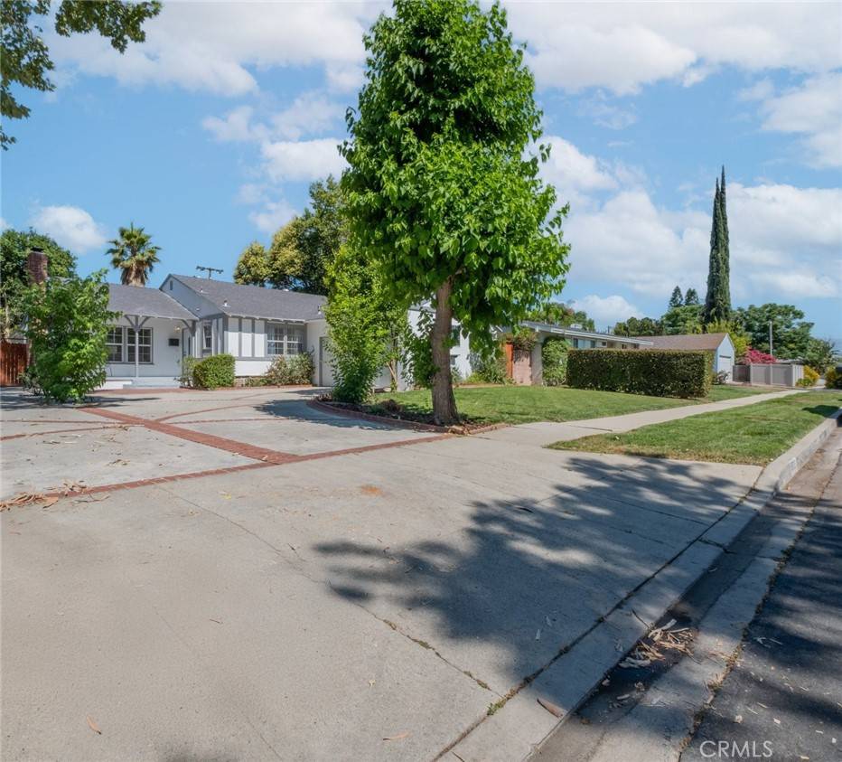 6535 Comanche AVE, Winnetka, CA 91306